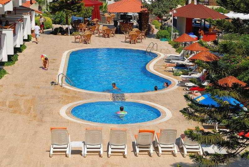 Melita Apart Hotel İçmeler Exterior foto